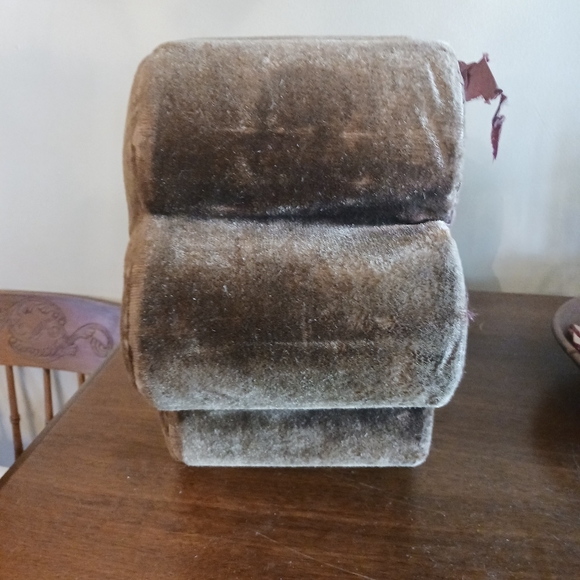 Vintage "Can-Can" Small Stool - Picture 4 of 7